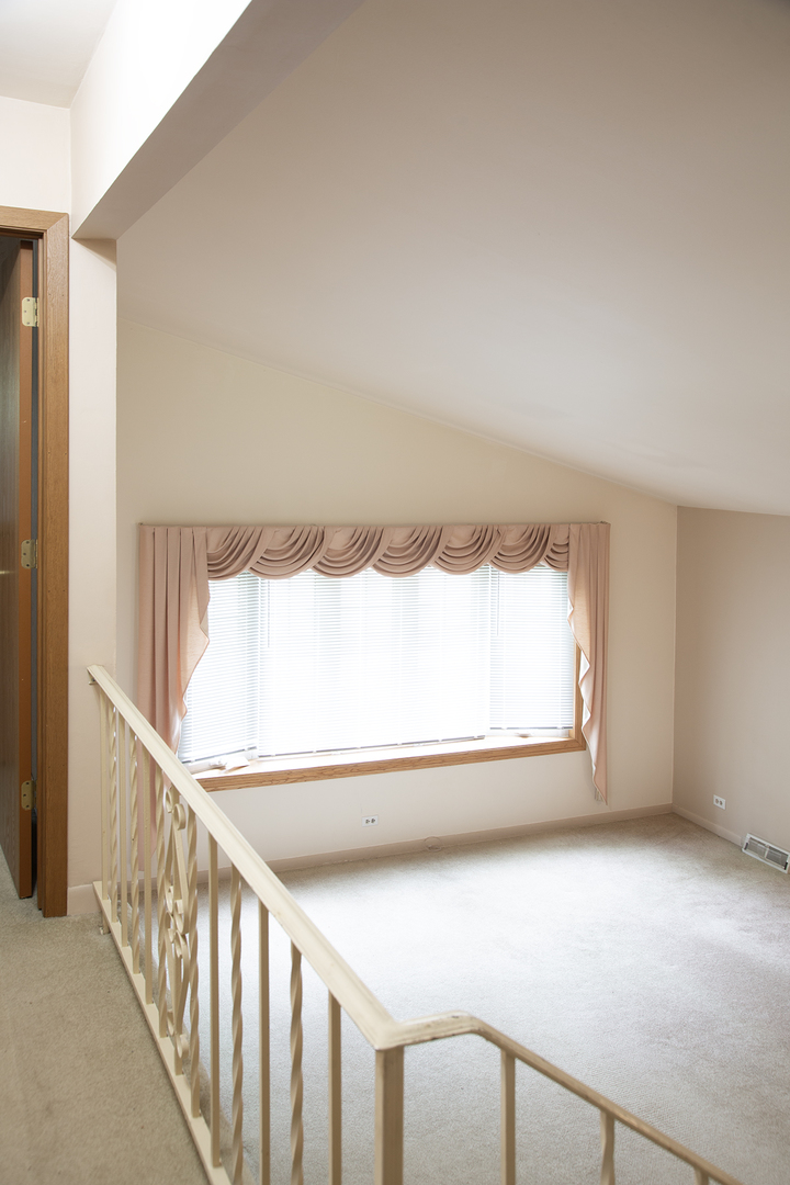 921 Iowa Avenue Addison, IL 60101 - Photo 20 of 30