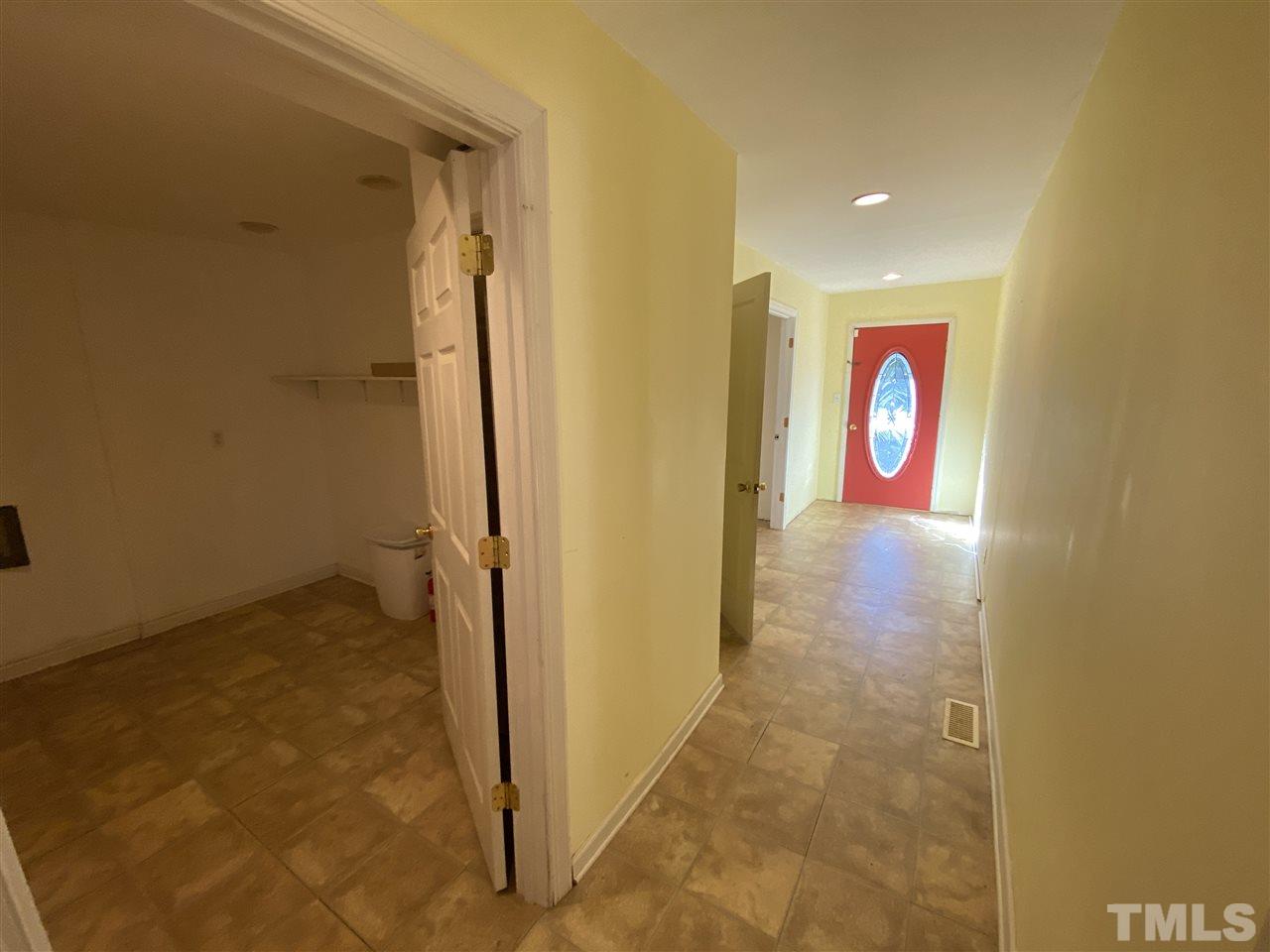 5008 Yates Mill Pond Road Raleigh, NC 27606 - Photo 17 of 30 Gallery Image 17