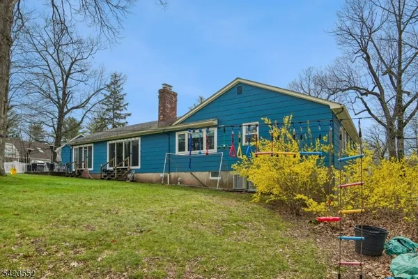 $975,000 | 3 W Road, West Orange, NJ 07052