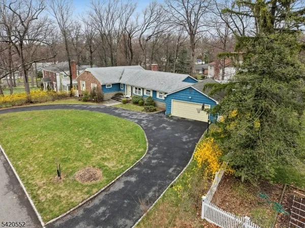 $975,000 | 3 W Road, West Orange, NJ 07052