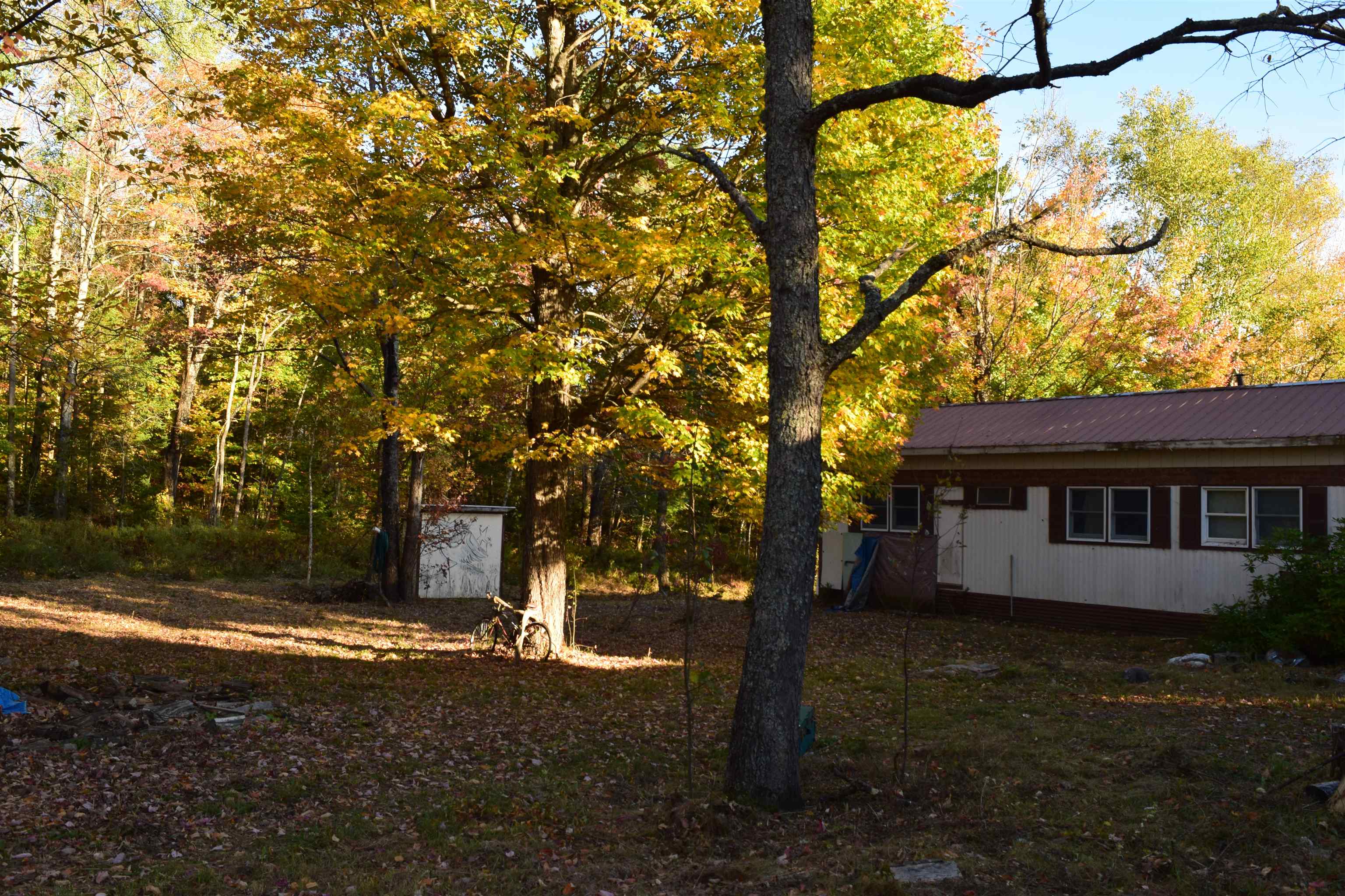 6 Knot Hole Road Whitefield, NH 03598 - Photo 2 of 8
