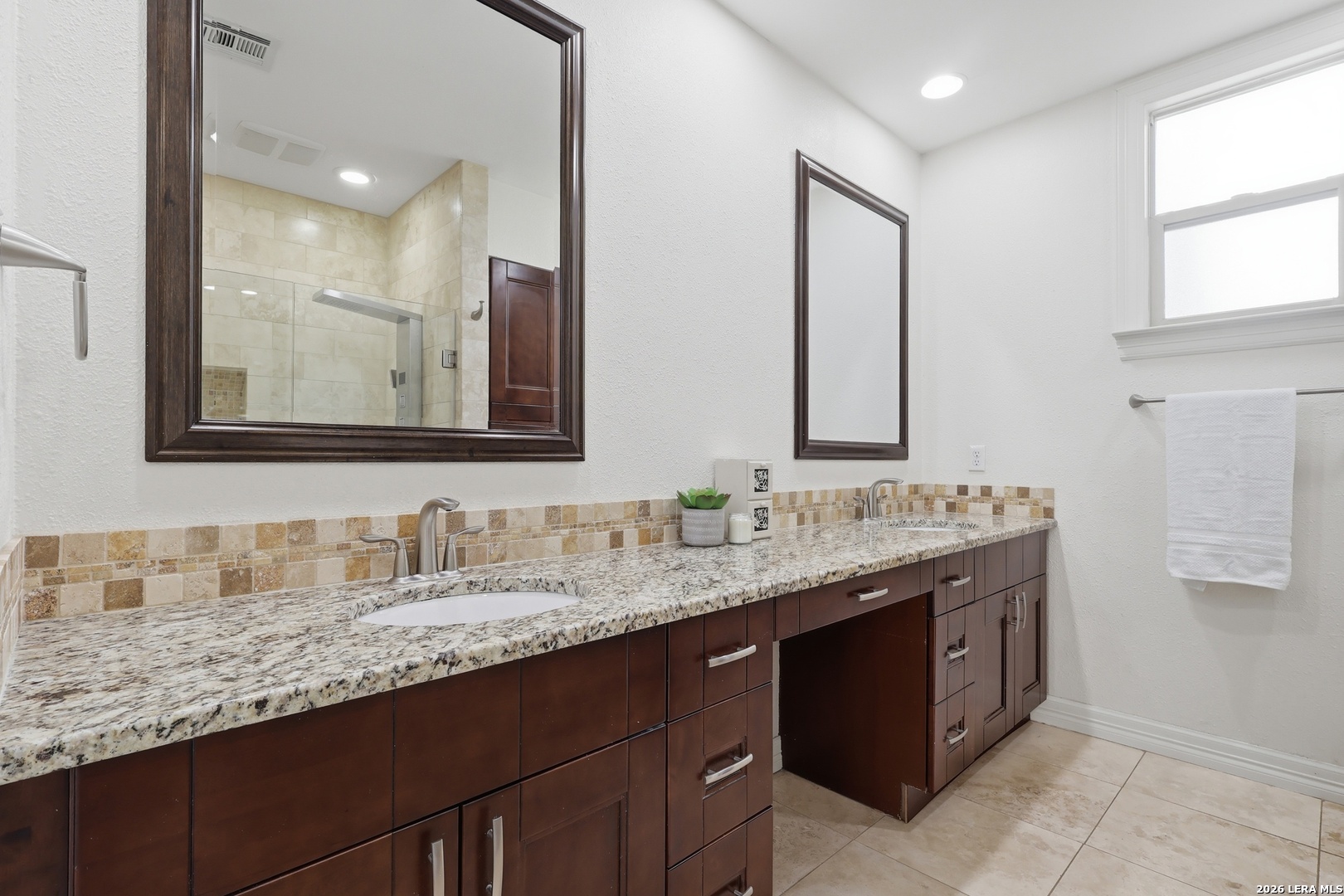 8430 Twisted Oaks Garden Ridge, TX 78266 - Photo 12 of 30