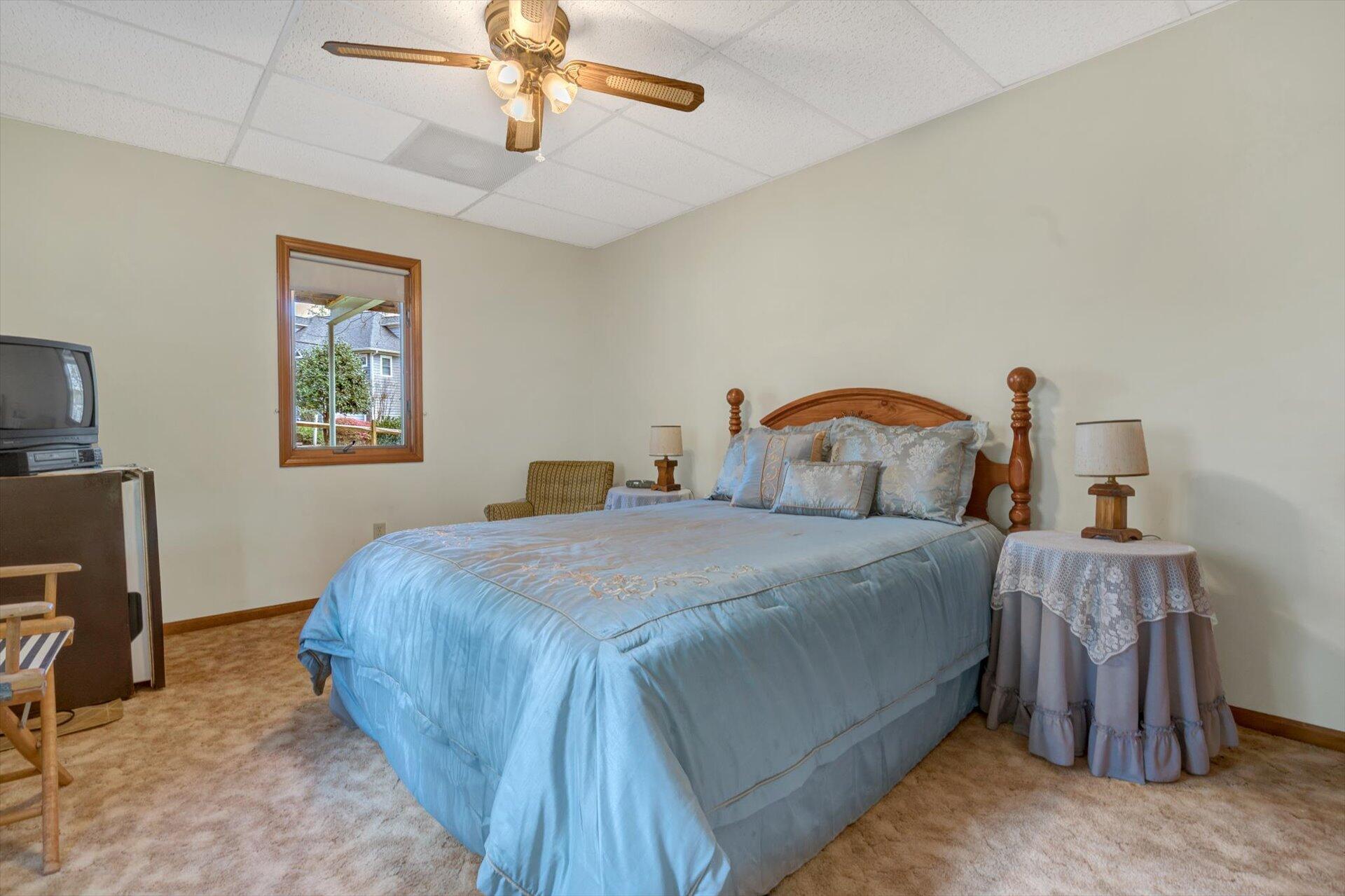 5828 Smith Mountain Road Penhook, VA 24137 - Photo 12 of 42 11-040920220010