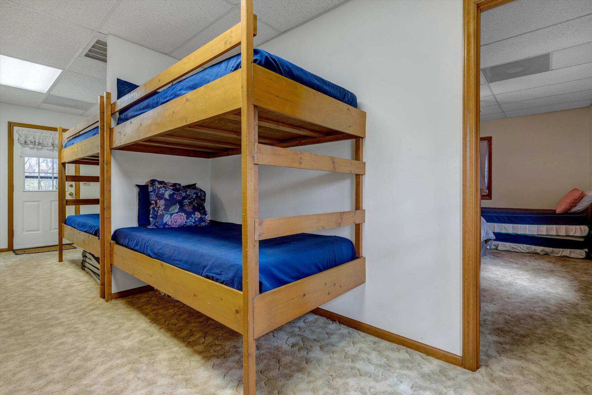 5828 Smith Mountain Road Penhook, VA 24137 - Photo 25 of 42 07-040920220006