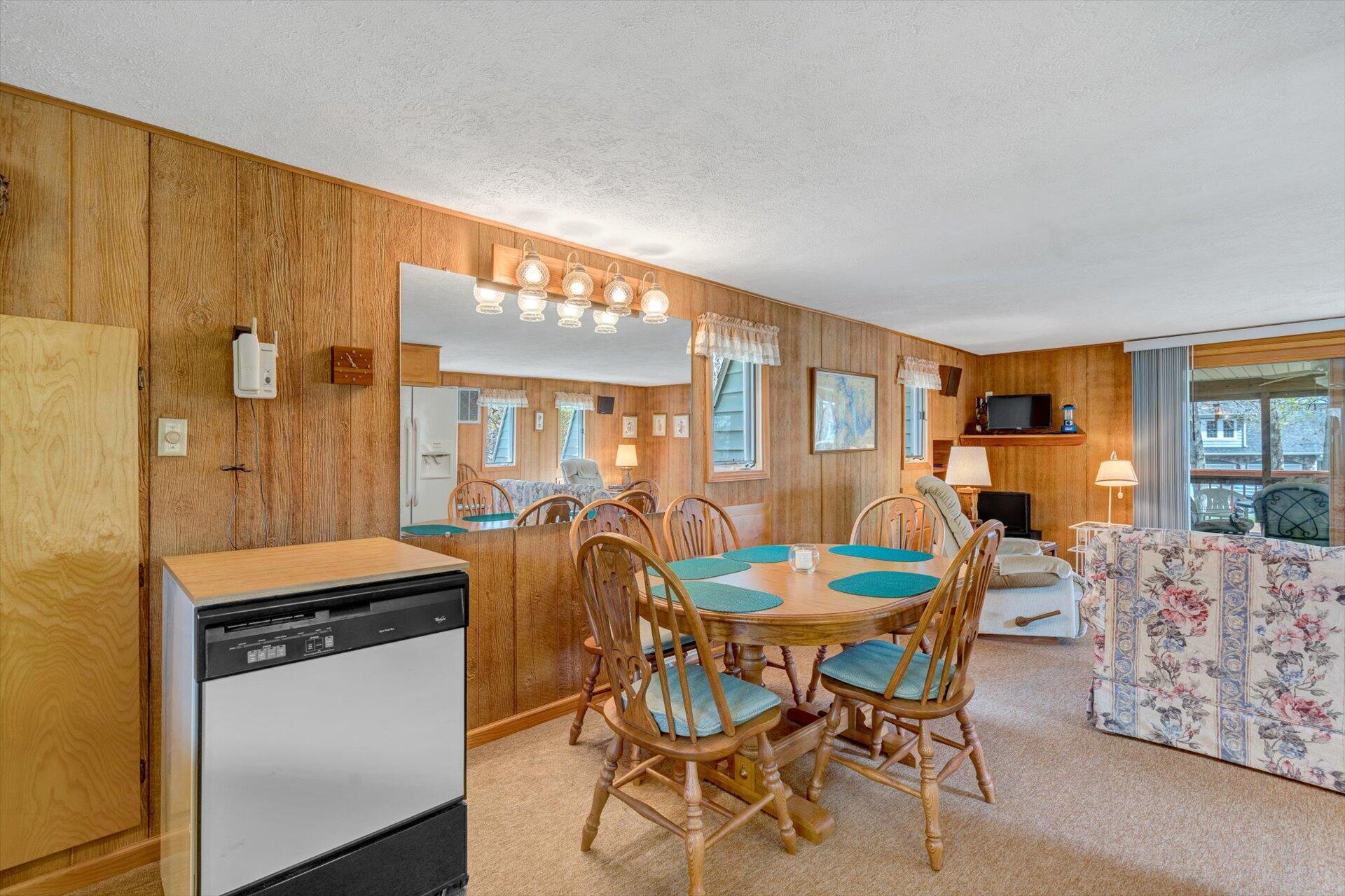 5828 Smith Mountain Road Penhook, VA 24137 - Photo 38 of 42 16-040920220015