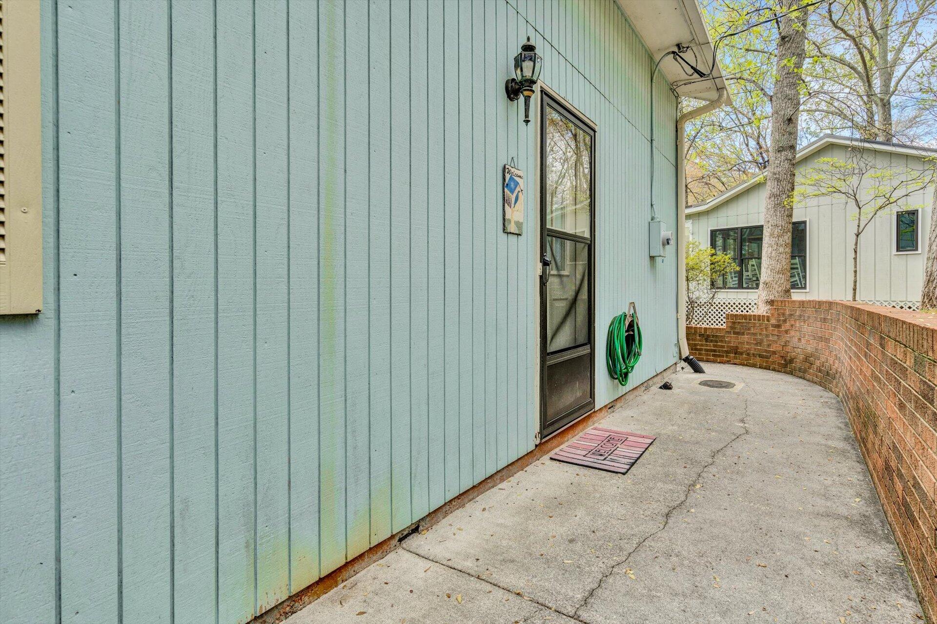 5828 Smith Mountain Road Penhook, VA 24137 - Photo 6 of 42 05-040920220004