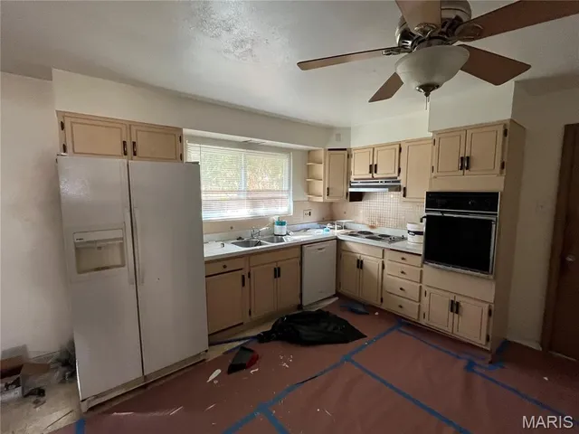 $64,900 | 10133 Maraldo Place, St. Louis, MO 63137