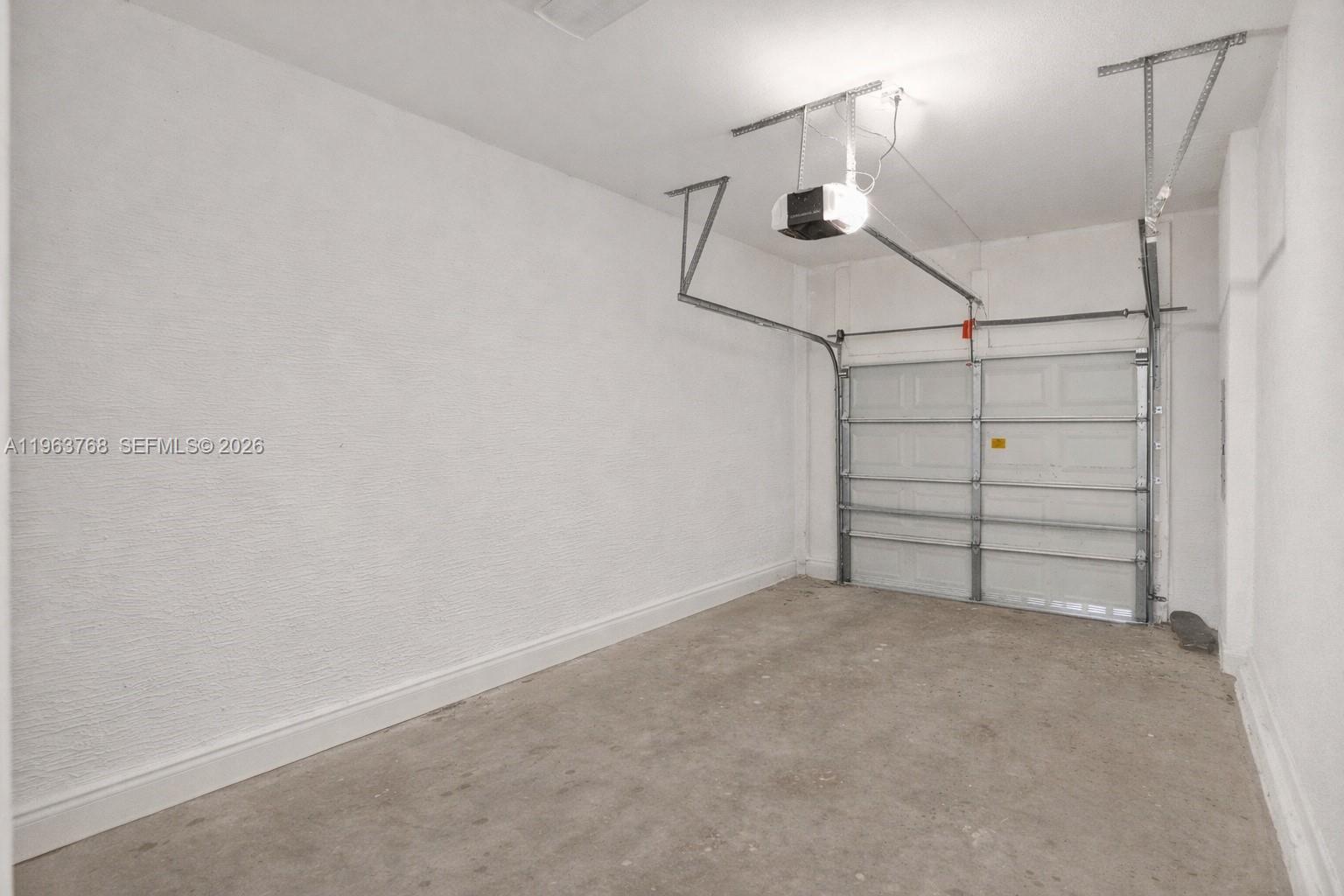 4253 Southwest 124th Terrace Miramar, FL 33027 - Photo 31 of 35