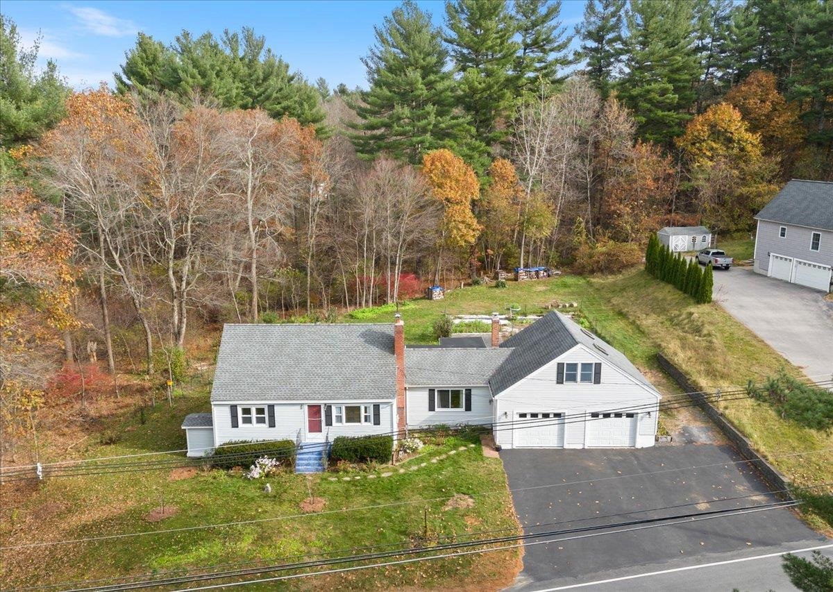 5 Dutton Road Pelham, NH 03076 - Photo 13 of 36