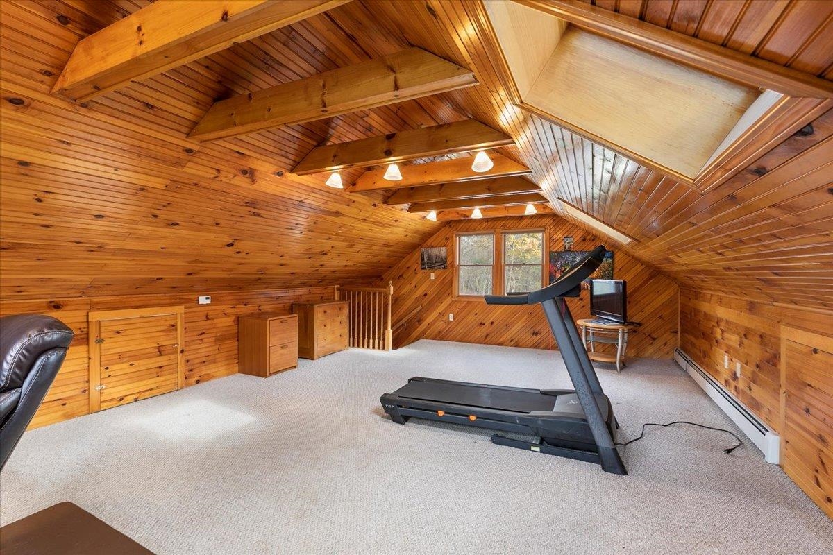 5 Dutton Road Pelham, NH 03076 - Photo 16 of 36