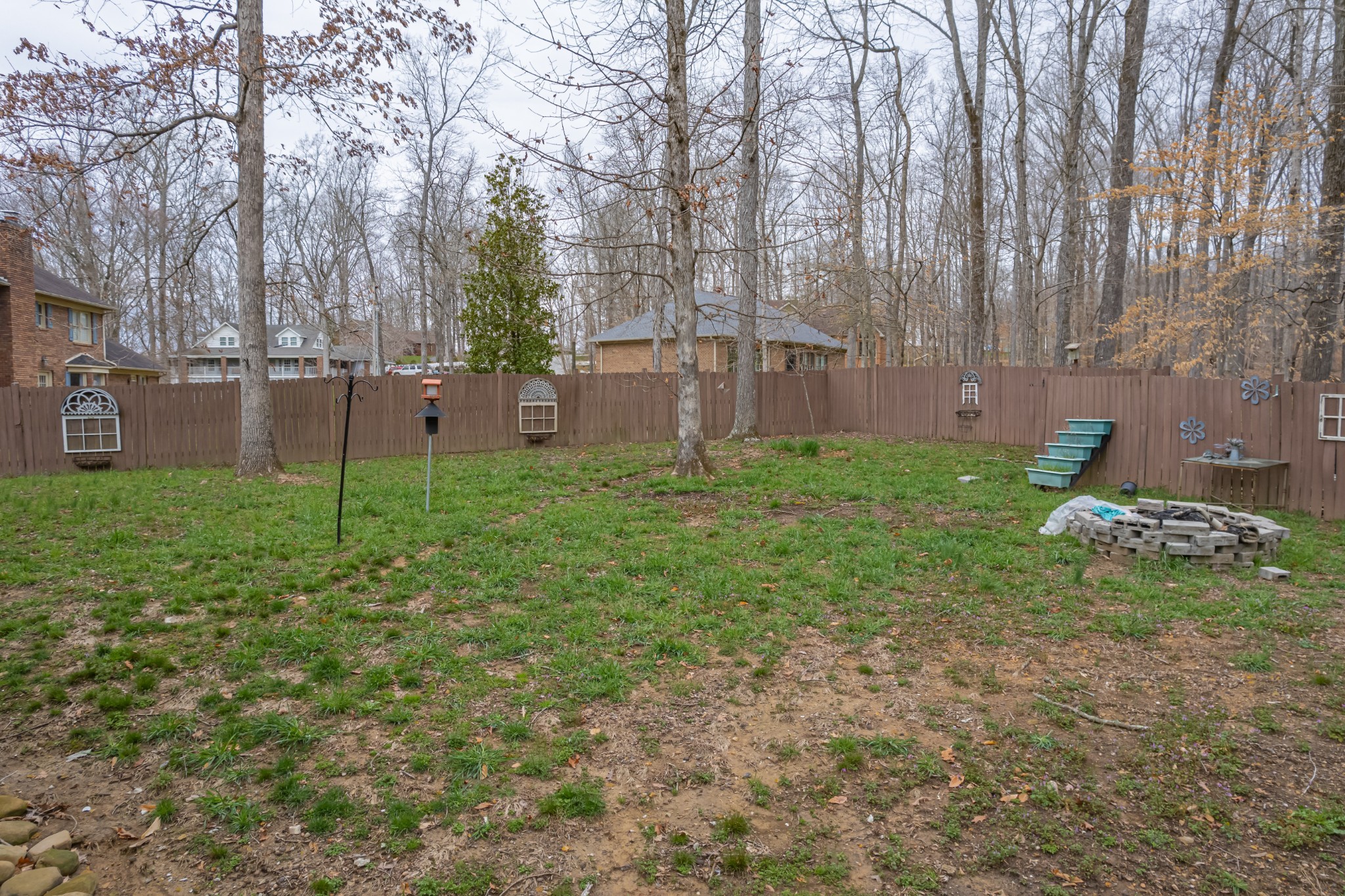 550 Laurel Crown Road Manchester, TN 37355 - Photo 8 of 87 a view of a back yard
