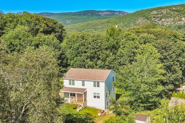 $660,000 | 14 Beech Street, Camden, ME 04843