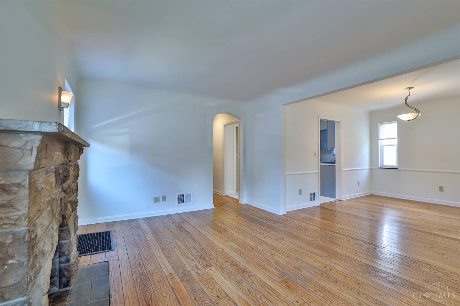 6842 Roe Street Cincinnati, OH 45227 - Photo 27 of 32 Gallery Image 27