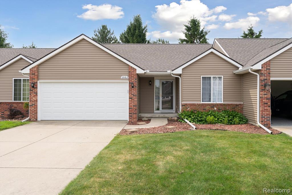 2063 West Ridge Drive Davison, MI 48423 - Photo 3 of 35