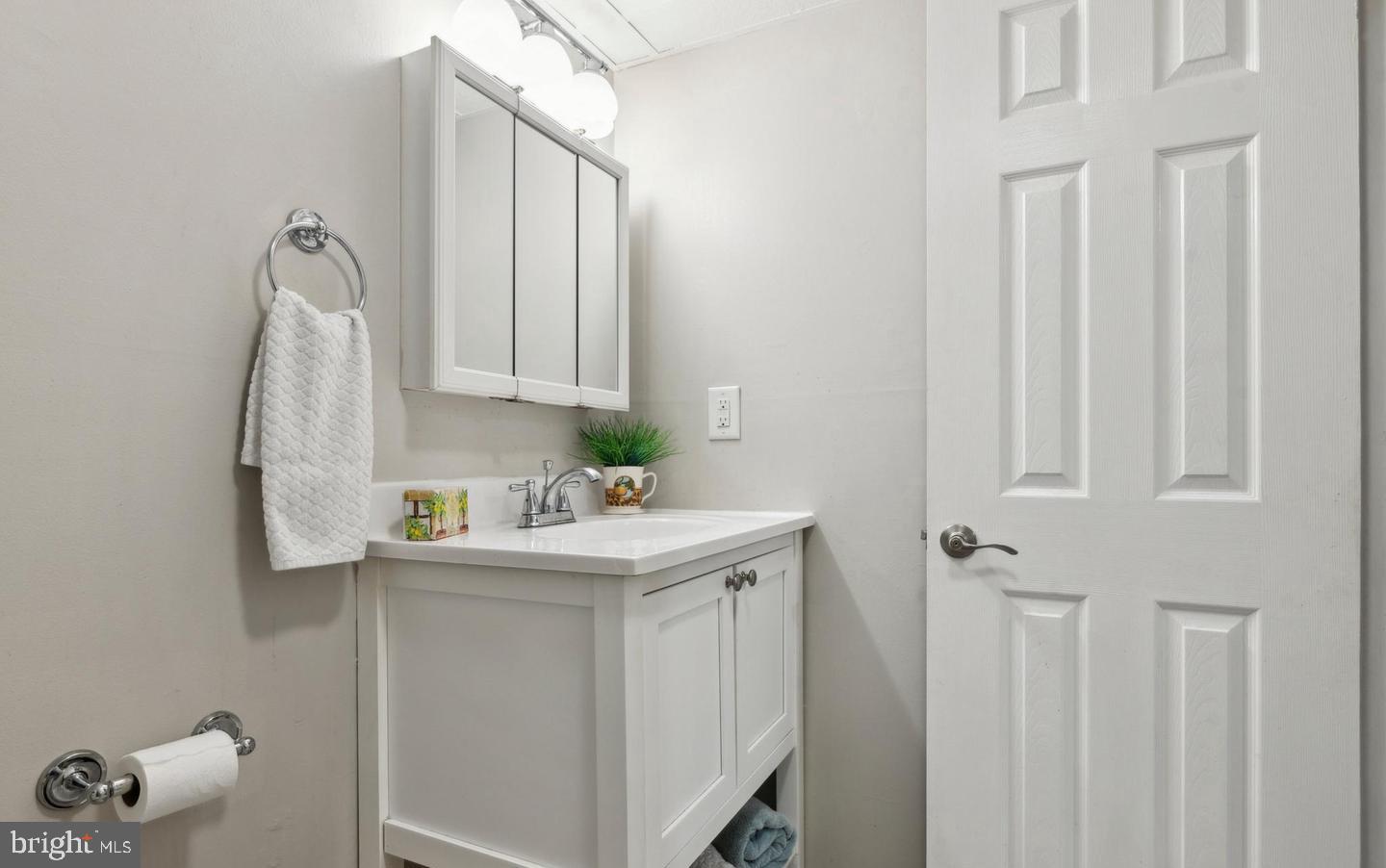 1575 West Street Road, Unit 418 Warminster, PA 18974 - Photo 7 of 18