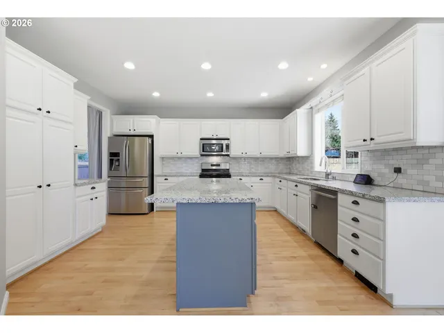 $879,000 | 15003 Northeast 2nd Avenue, Vancouver, WA 98685