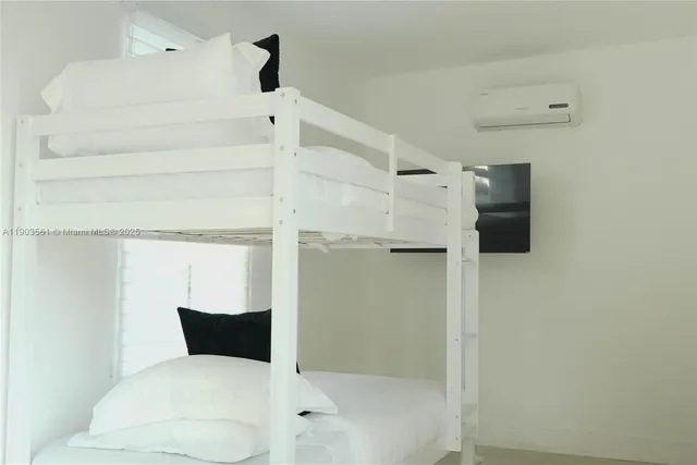 a view of a walk in closet