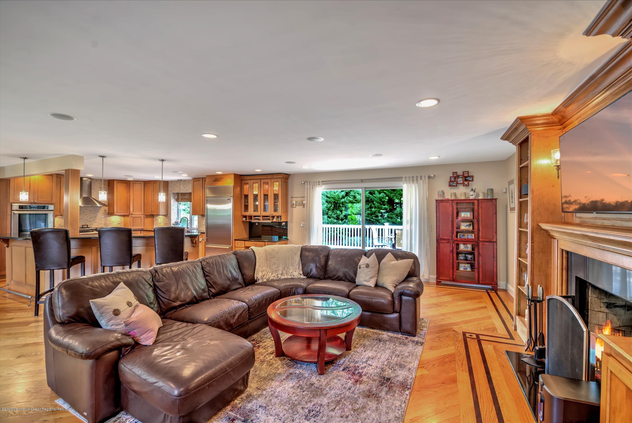 9 Ruddy Court Little Silver, NJ 07739 - Photo 11 of 35 FAMILY ROOM