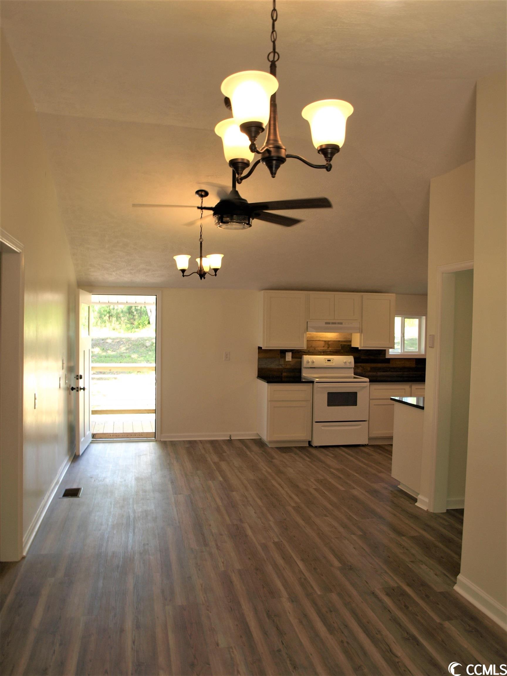 1451 Outlook Road Galivants Ferry, SC 29544 - Photo 8 of 26 Gallery Image 8