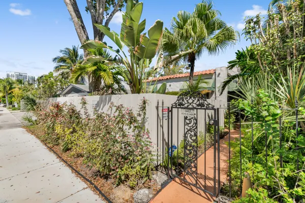 $1,800 | 1217 Southeast 1st Street, Fort Lauderdale, FL 33301