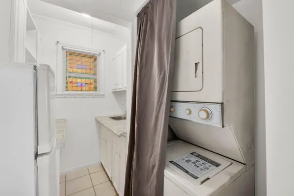 $1,800 | 1217 Southeast 1st Street, Fort Lauderdale, FL 33301