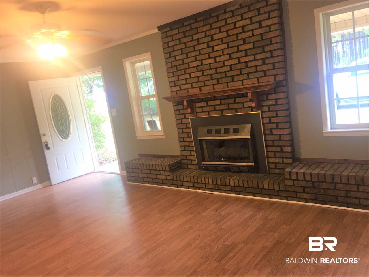 22508 County Road 6 Castleberry, AL 36432 - Photo 12 of 15 Living Room