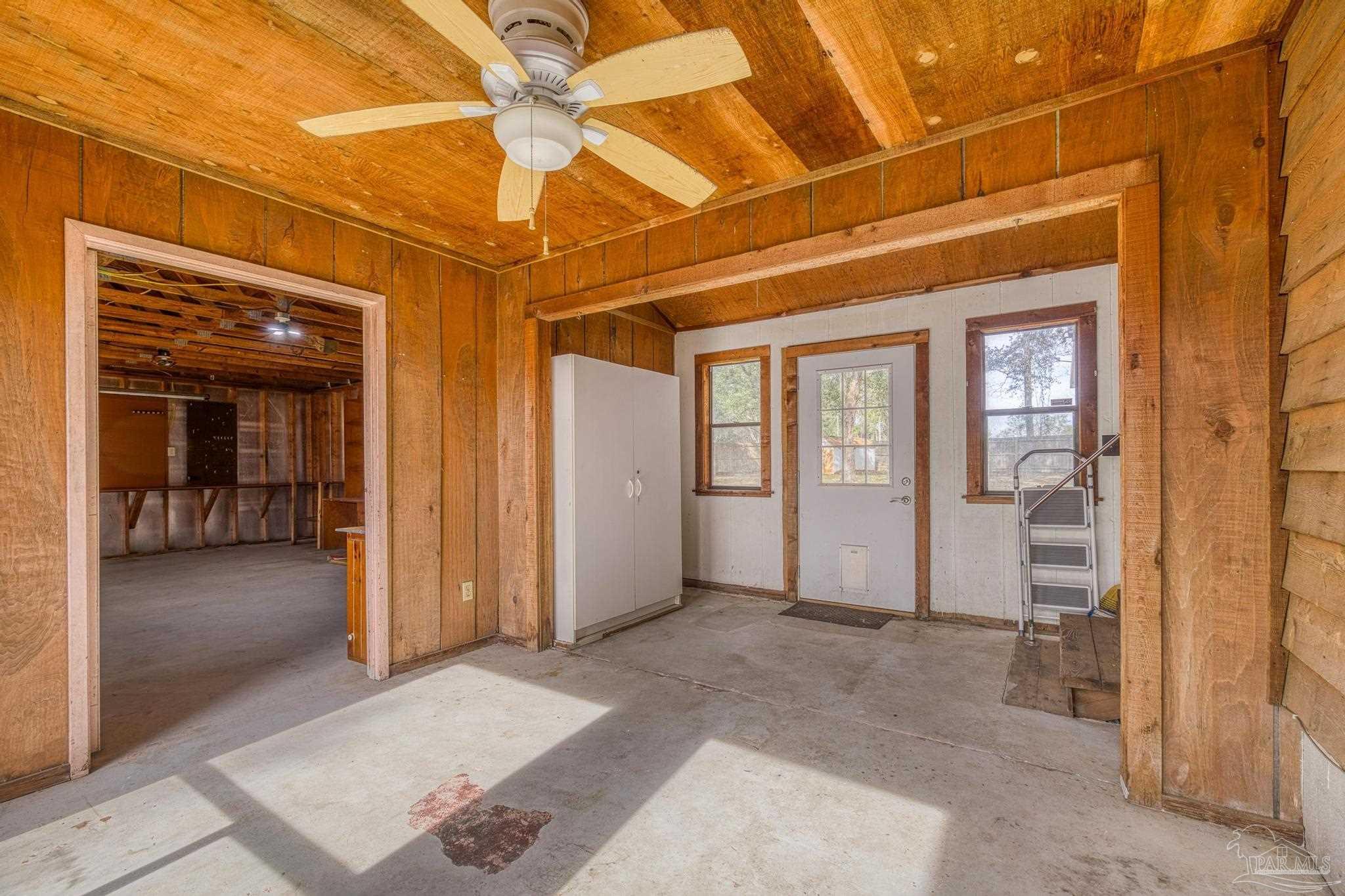 4960 Hyatt Lane Pace, FL 32571 - Photo 16 of 23