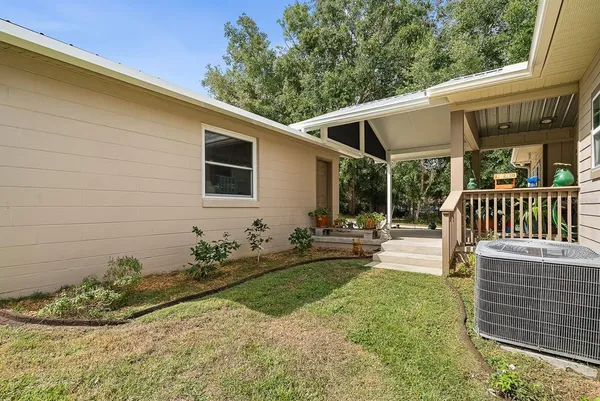 $899,000 | 8449 Lilly Lake Road, Melrose, FL 32666