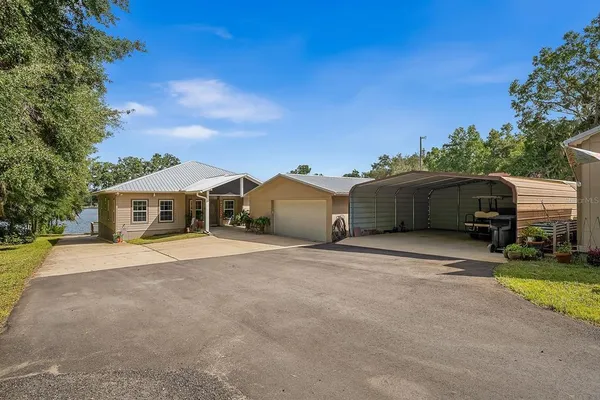 $899,000 | 8449 Lilly Lake Road, Melrose, FL 32666