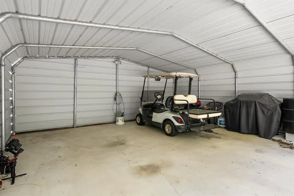 $899,000 | 8449 Lilly Lake Road, Melrose, FL 32666