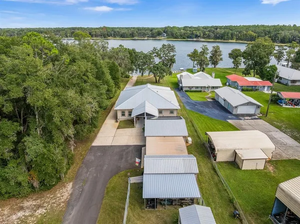 $899,000 | 8449 Lilly Lake Road, Melrose, FL 32666