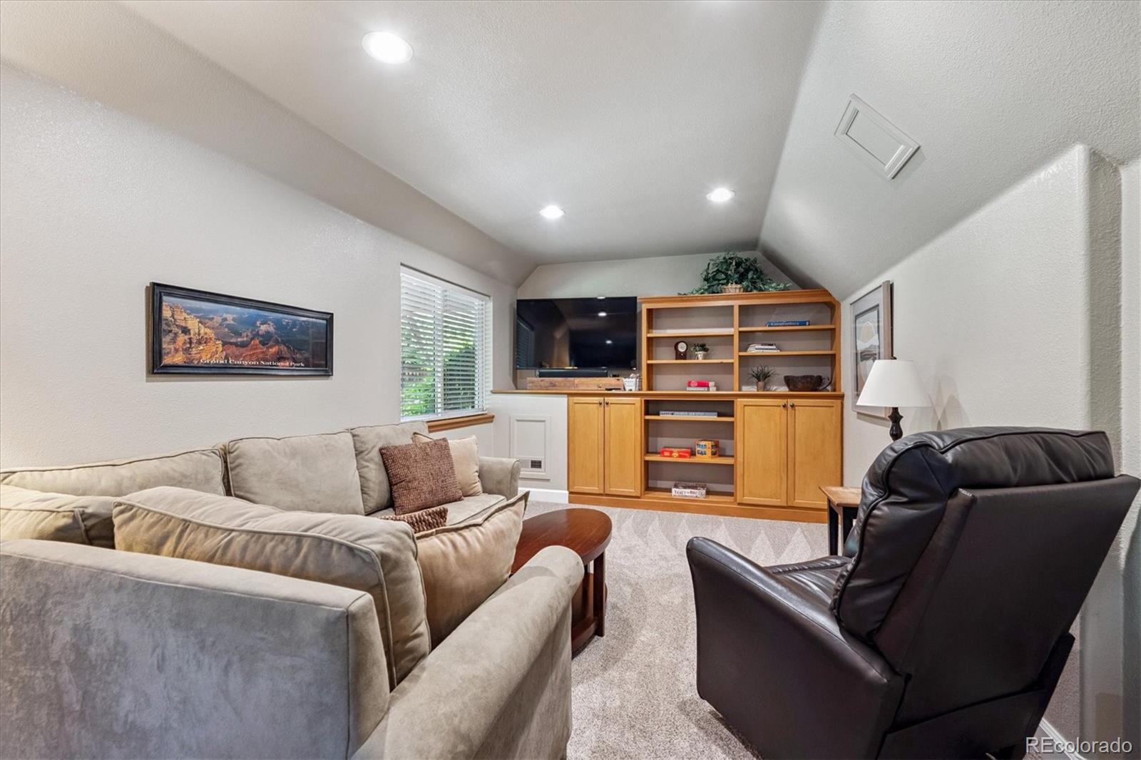 735 Poppy Place Highlands Ranch, CO 80129 - Photo 19 of 30 Gallery Image 19