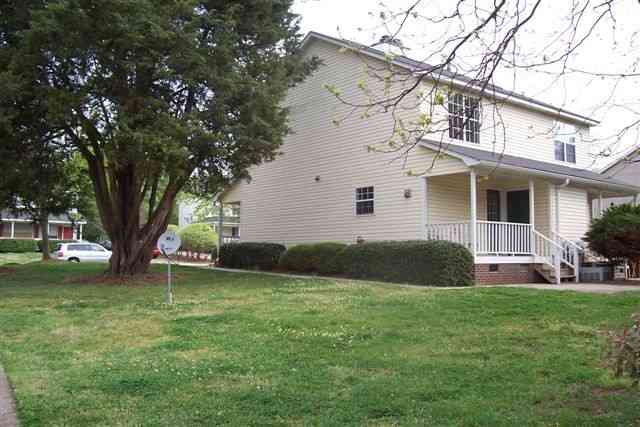 2 B Setter Lane Greenville, SC 29607 - Photo 3 of 7 Gallery Image 3