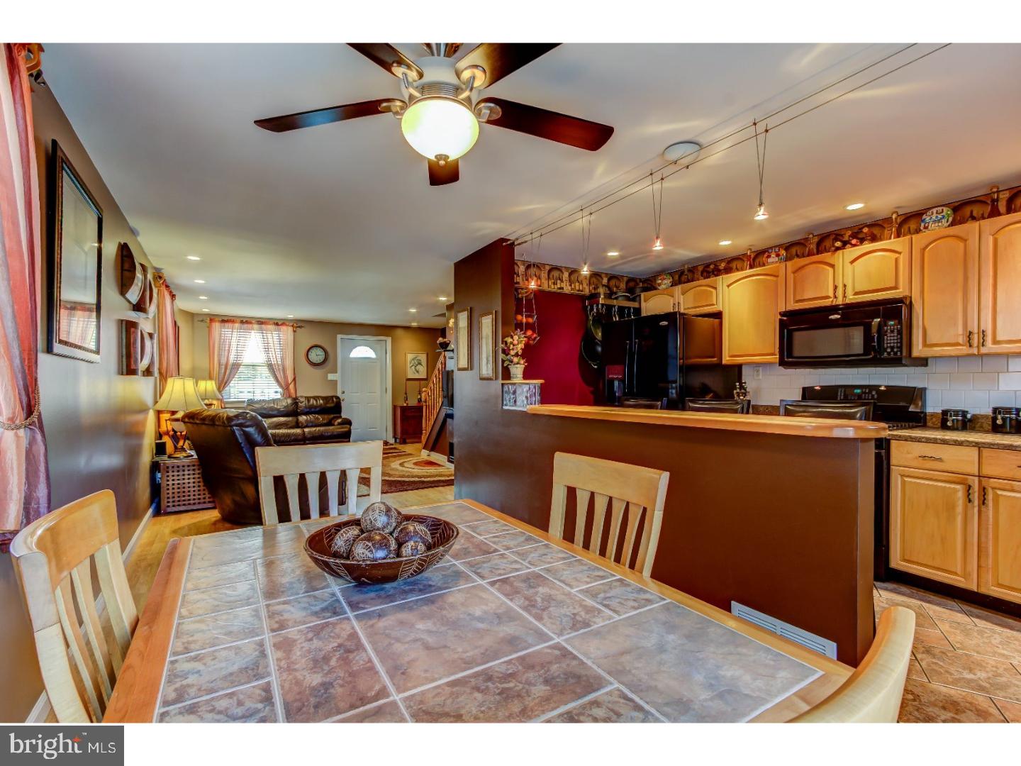 214 Lynn Road Ridley Park, PA 19078 - Photo 6 of 19 Gallery Image 6