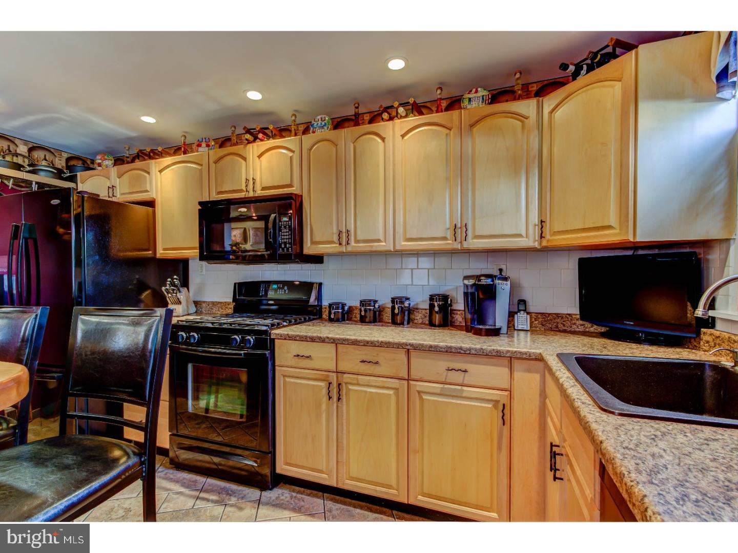 214 Lynn Road Ridley Park, PA 19078 - Photo 8 of 19 Gallery Image 8