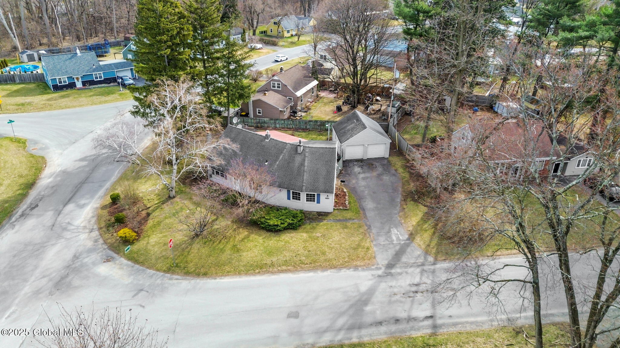 1184 Outer Drive Schenectady, NY 12303 - Photo 41 of 46 46-web-or-mls-1184-outer-dr