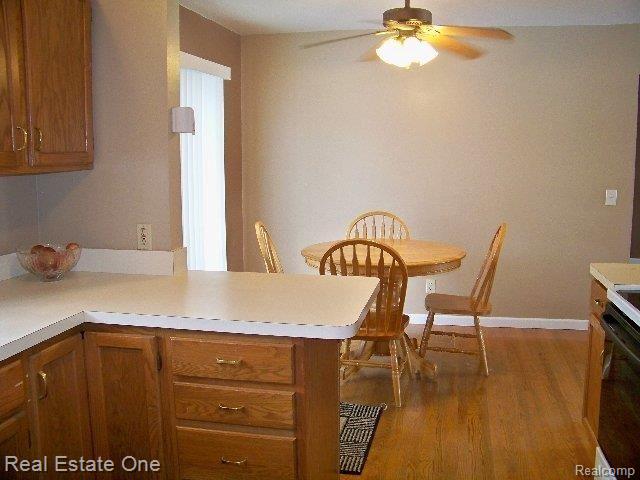 5252 West Ray Road Linden, MI 48451 - Photo 6 of 17 100_8290.JPG