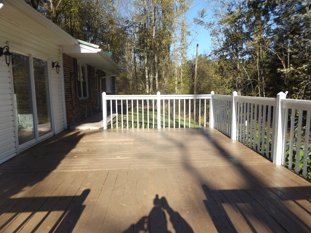 93 Spring Street Galax, VA 24333 - Photo 16 of 19 Gallery Image 16