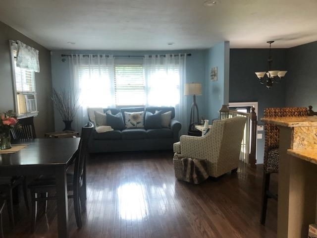 5 Robin Road Derry, NH 03038 - Photo 5 of 32