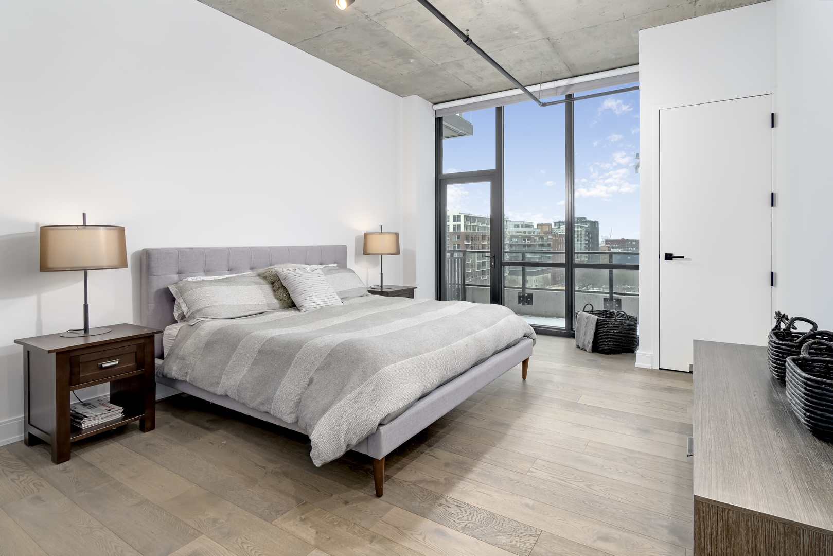 111 South Peoria Street, Unit 803 Chicago, IL 60607 - Photo 11 of 25