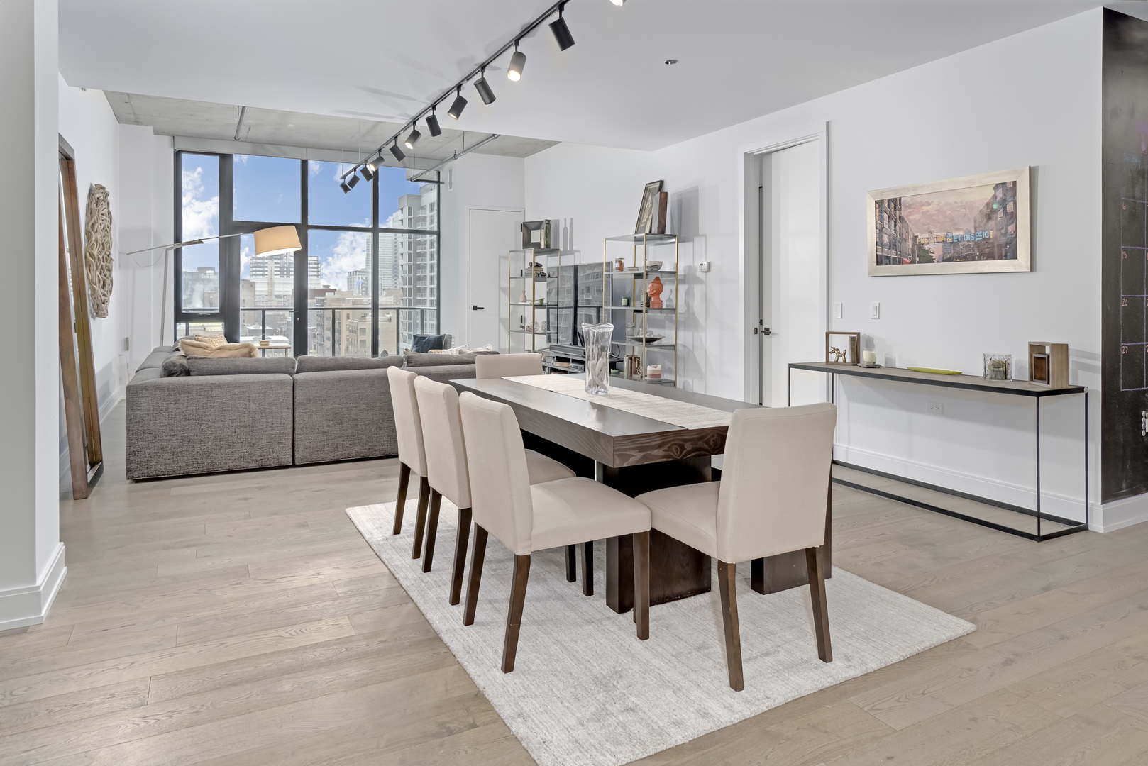 111 South Peoria Street, Unit 803 Chicago, IL 60607 - Photo 4 of 25