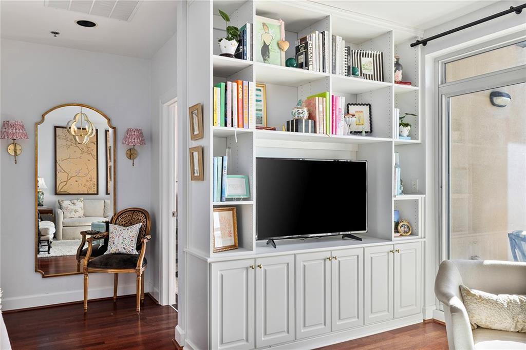 325 East Paces Ferry Road Northeast, Unit 1206 Atlanta, GA 30305 - Photo 18 of 42