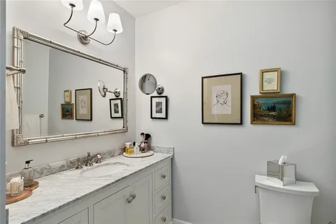 $325,000 | 325 East Paces Ferry Road Northeast, Unit 1206, Atlanta, GA 30305