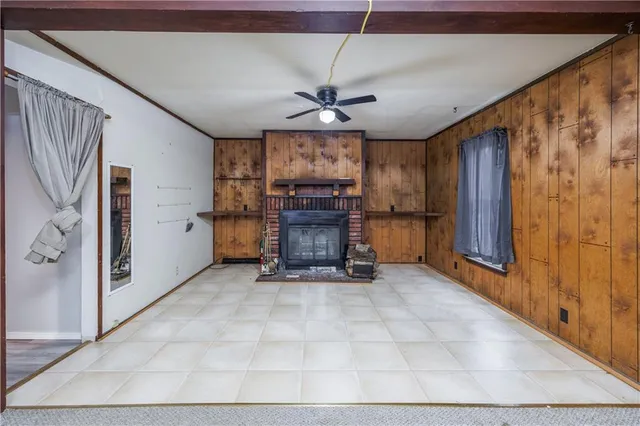 $114,999 | 425 East 5th Street, Cherryvale, KS 67335