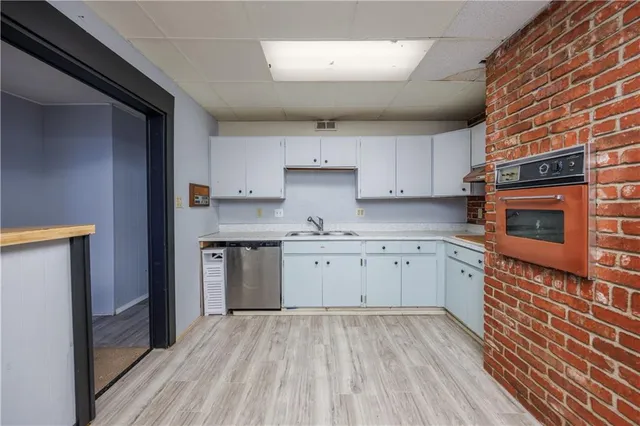 $114,999 | 425 East 5th Street, Cherryvale, KS 67335