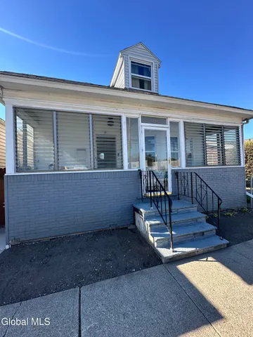 $249,900 | 2417 7th Avenue, Watervliet, NY 12189