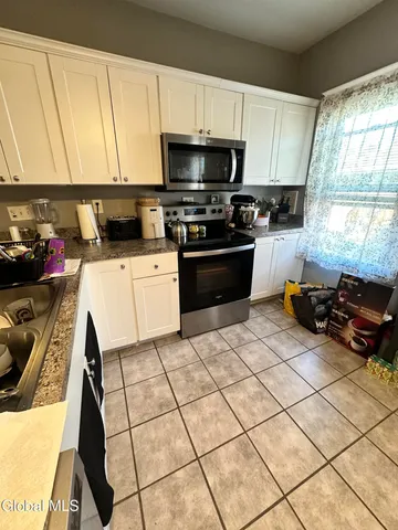 $249,900 | 2417 7th Avenue, Watervliet, NY 12189