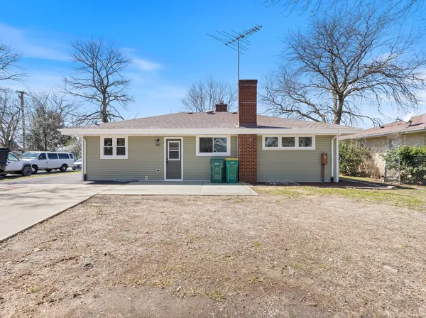 $345,000 | 222 South Midland Avenue, Joliet, IL 60436