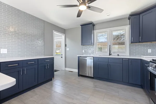 $345,000 | 222 South Midland Avenue, Joliet, IL 60436