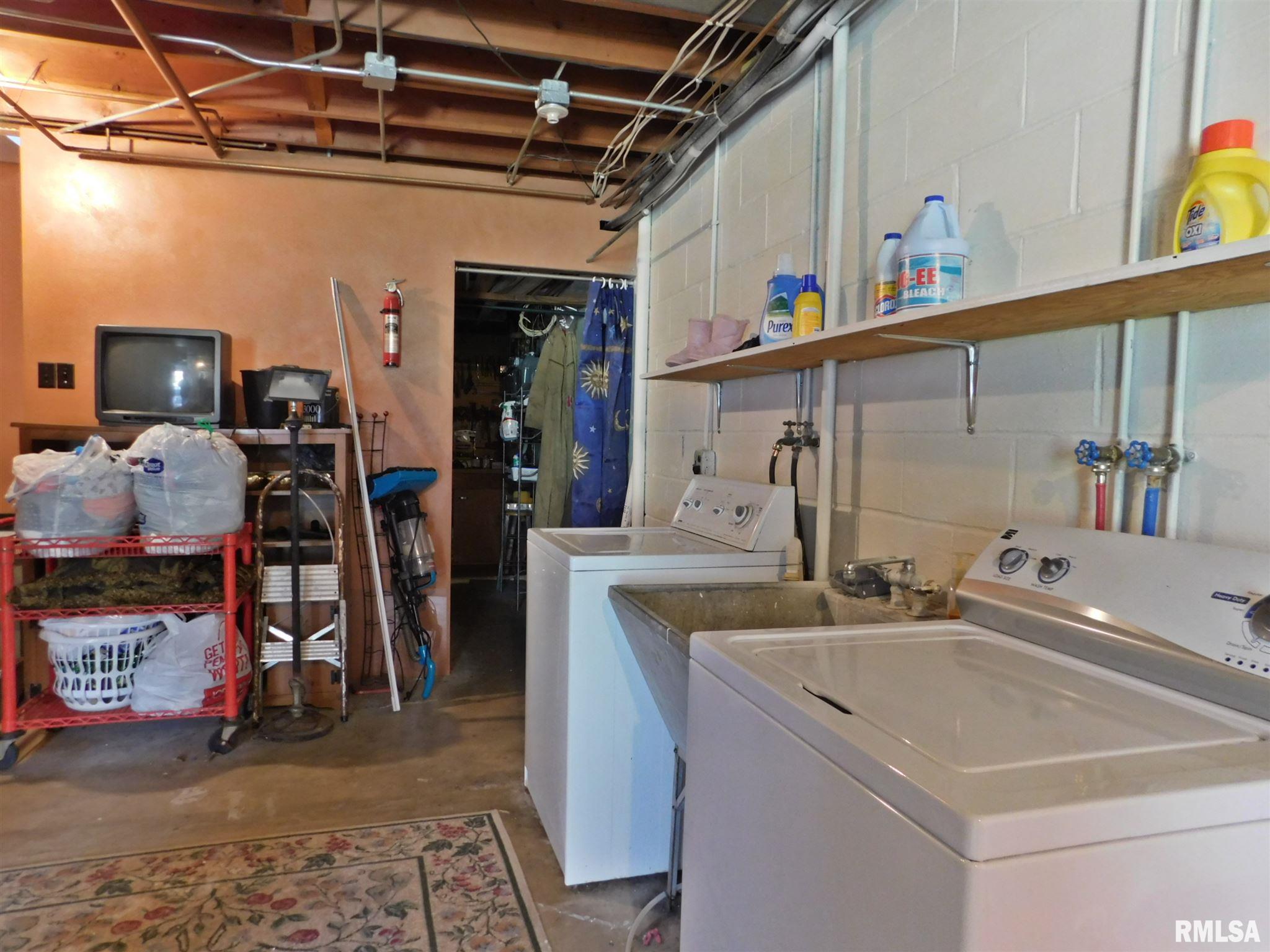 1315 Springfield Road East Peoria, IL 61611 - Photo 5 of 5 Gallery Image 5